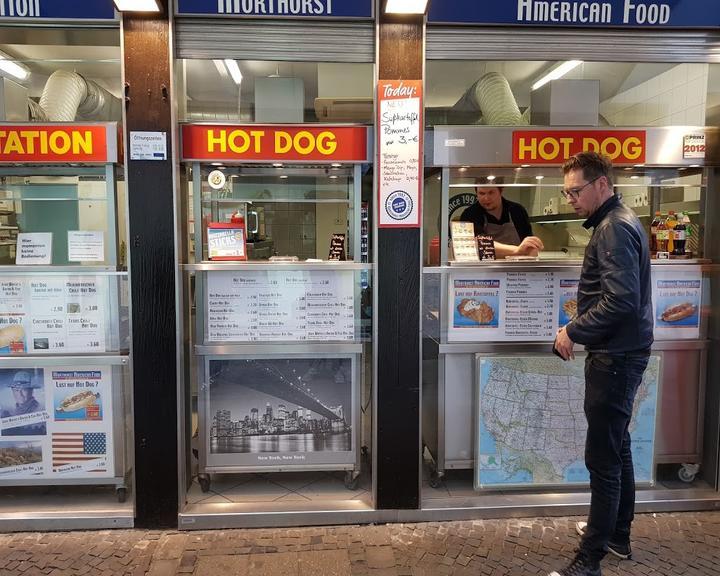 Hot Dog Station